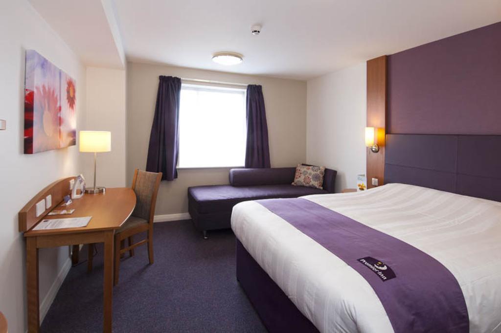 Premier Inn Norwich - Broadlands Park Thorpe St Andrew Zewnętrze zdjęcie